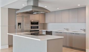 1150 101st St PH 702, Bay Harbor Islands, FL 33154