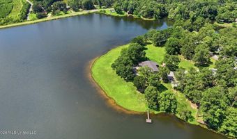 423 Robinhood Trl, Brandon, MS 39042
