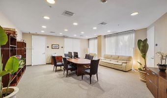 19501 W Country Club Dr 912, Aventura, FL 33180