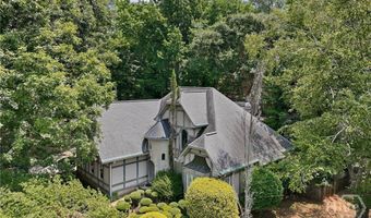 372 Woodhaven Dr, Athens, GA 30606