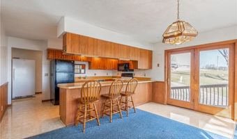 150 Yacht Club Cir, Altamont, MO 64640