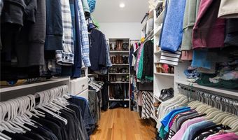 52 Pine Swamp Rd, Cumberland, RI 02864