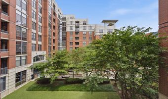 1021 N GARFIELD St 323, Arlington, VA 22201