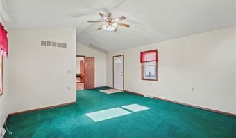 5635 Yorktown Ln, Austintown, OH 44515