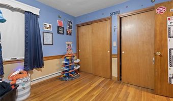 121 Heather St, Cranston, RI 02920