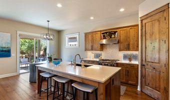 2631 NW Boulder Ridge Loop, Bend, OR 97703