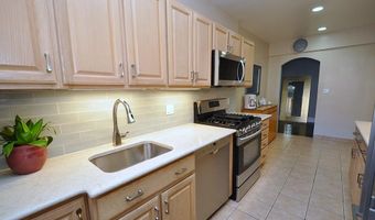 253 Garth Rd Unit 1T, Scarsdale, NY 10583