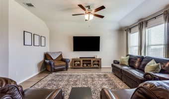 912 Crepe Myrtle Ln, Anna, TX 75409