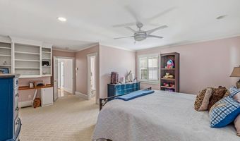 445 Connecticut Ave, Spartanburg, SC 29302