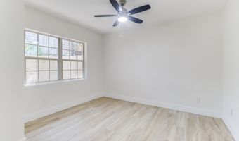 175 Saint Charles Ave, Biloxi, MS 39530