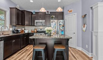 601 Wildwood Rd, Aberdeen, NC 28315