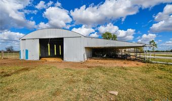 1093 Sunderman Rd, Alleyton, TX 78935