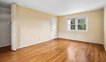8352 ORANGE Ct, Alexandria, VA 22309