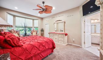 28 Pond View Cir, Barnegat, NJ 08005