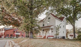 3302 College Ave, Alton, IL 62002