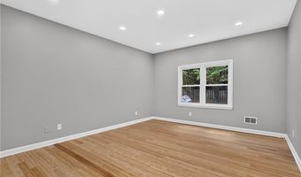475 Trammell Dr, Alpharetta, GA 30009
