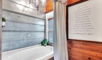1098 Charles Marks Rd, Arnaudville, LA 70512