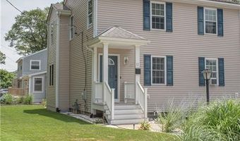 12 N Shore Dr, East Providence, RI 02915