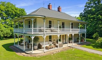 200 Memory Ln, Benton, TN 37307