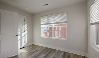 1815 GUILFORD Ave, Baltimore, MD 21202