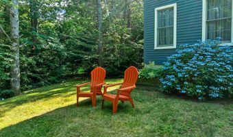 86 Avery Hill Rd, Alton, NH 03810