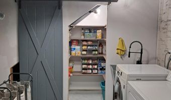 120 W College St, Algona, IA 50511