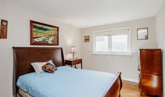 1849 W Spring Ridge Dr, Arlington Heights, IL 60004