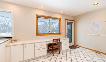 5390 Pheasant Ct, Alma, MI 48801