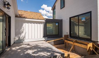227 E Main St, Aspen, CO 81611