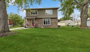 1304 7th St NW, Altoona, IA 50009