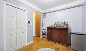 4755 39th Pl Unit 3H, Sunnyside, NY 11104