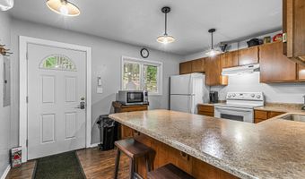 6000 E Hyatt Lake Rd, Ashland, OR 97520