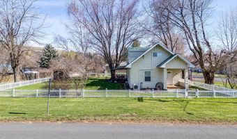 402 W Front St, Albion, WA 99102