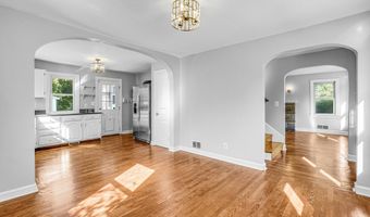 8230 GREGORY Dr, Alexandria, VA 22309