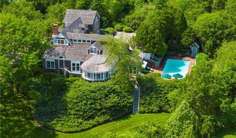 315 Ocean Ave, Newport, RI 02840