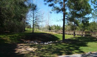 Cross St, Bagdad, FL 32583