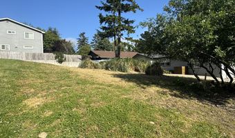 6929 OAKWOOD Ct, Brookings, OR 97415