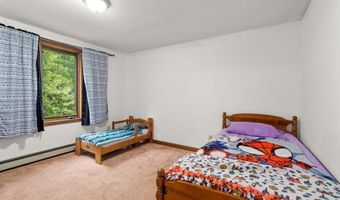 210 Rice St, Athol, MA 01331