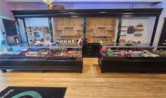 911 W Hamilton St, Allentown, PA 18101