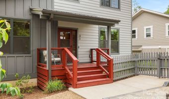 31 Lilac St, Asheville, NC 28806