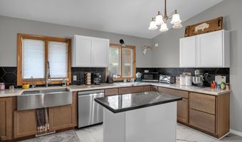 701 W Main St, Arlington, KS 67514