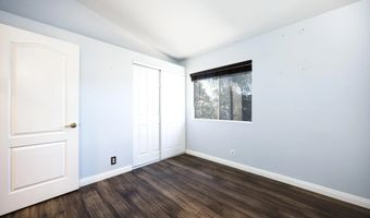 5207 Silver Bluff Dr, Oceanside, CA 92057