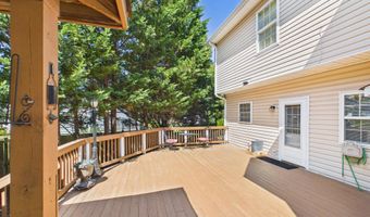 7801 RIDGEWOOD Dr, Annandale, VA 22003