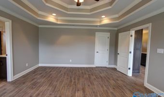 22947 Pin Oak Dr, Athens, AL 35613