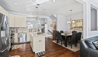 41881 PRECIOUS Sq, Aldie, VA 20105