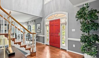 3801 WASHINGTON WOODS Dr, Alexandria, VA 22309