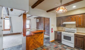 30 W 9TH St 2, Bayonne, NJ 07002