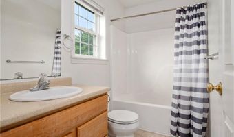 290 Whipple Ave, Burrillville, RI 02858