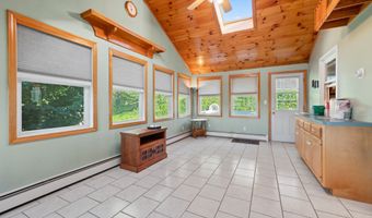 103 Emily Ln, Bristol, CT 06010