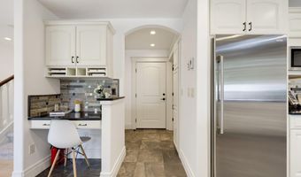 524 Drager St, Ashland, OR 97520